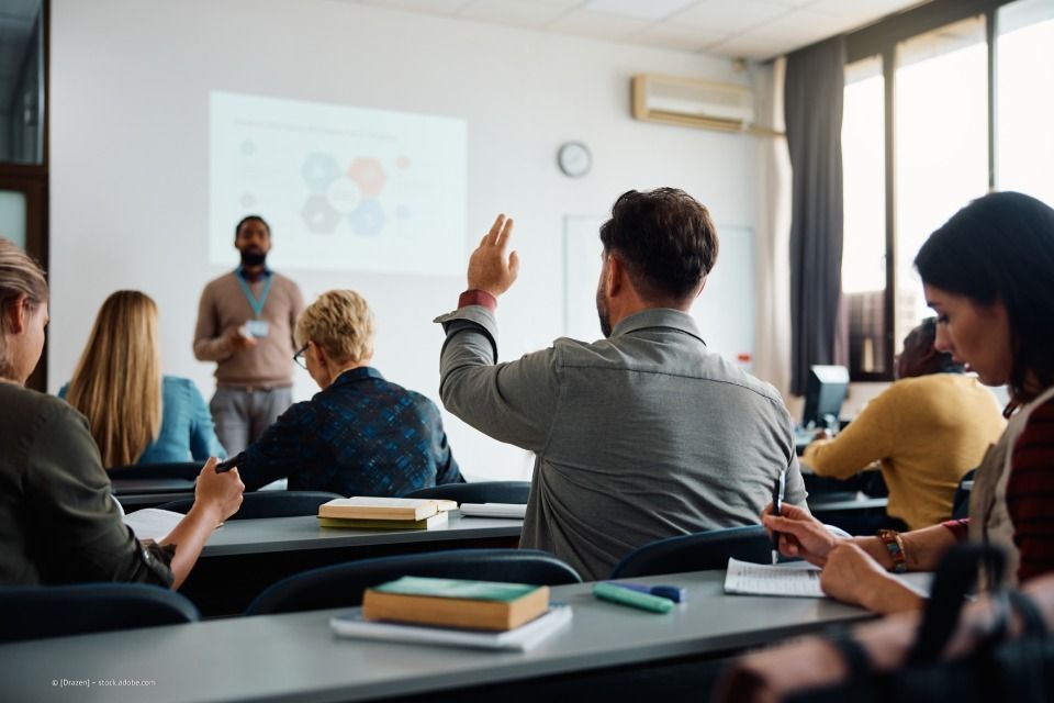 Umfängliche Vorbereitung auf die §34a Sachkundeausbildung (inkl. IHK Prüfung)