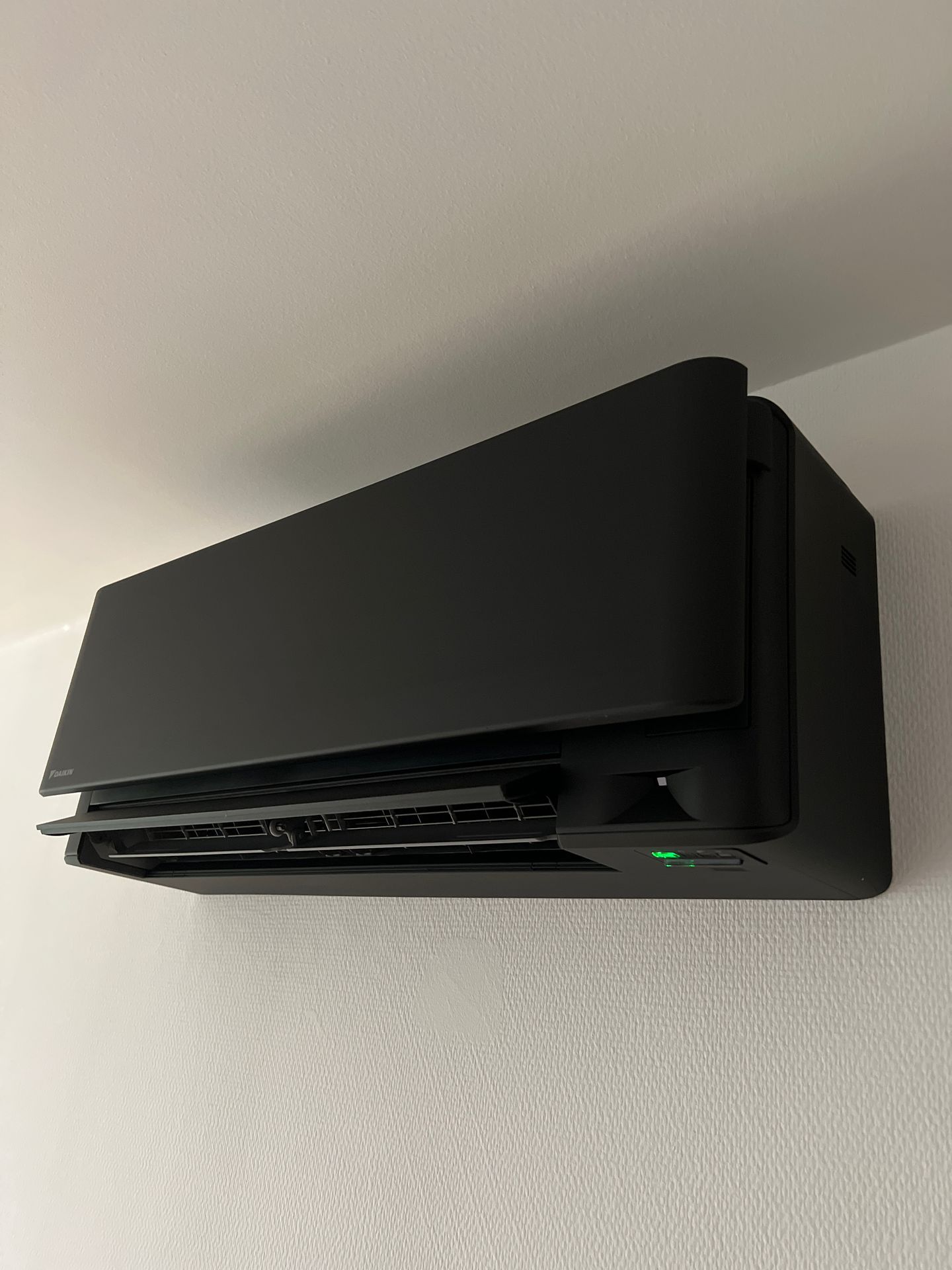 Une climatisation noire