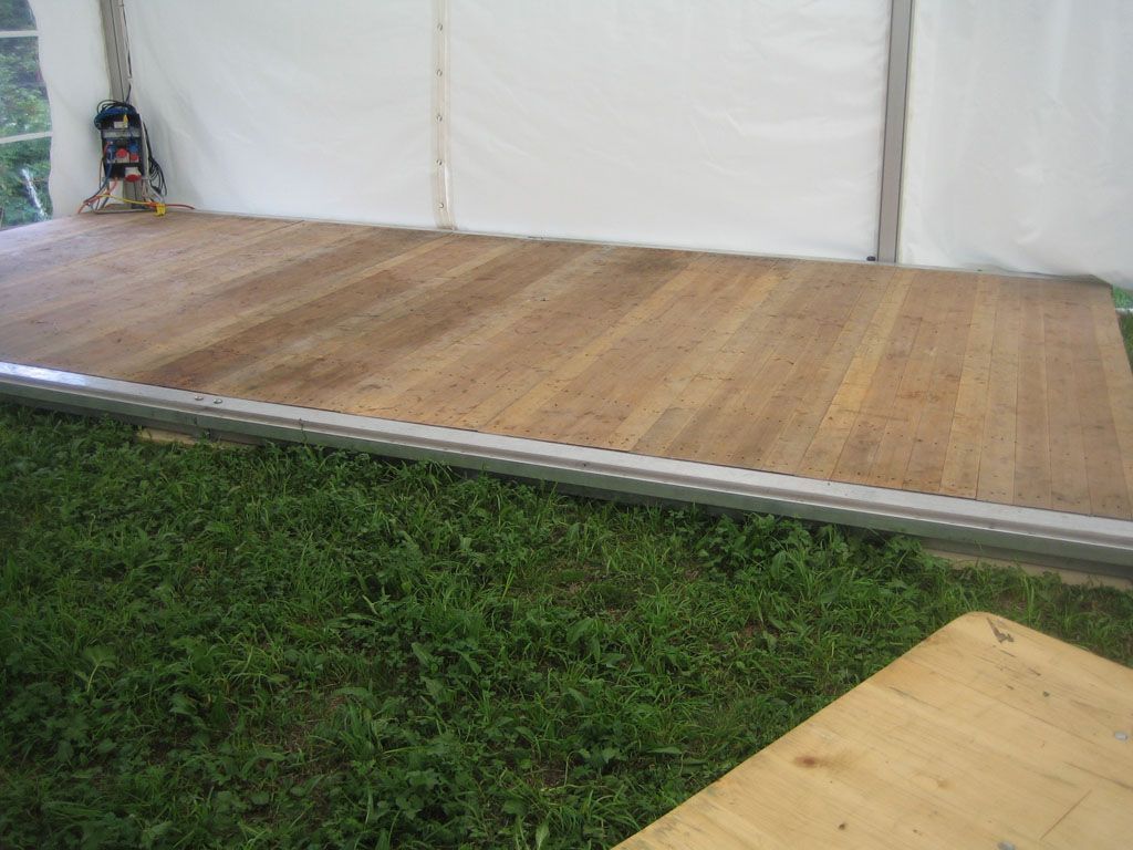 Tanzfläche | Zubehör Zelt | Gerhard Furrer | Termen-Wallis