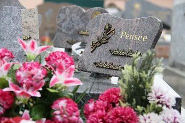 Articles funéraires