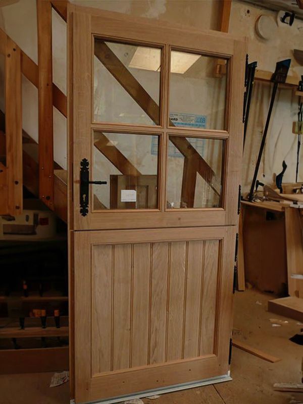 Porte vitée en bois d'atelier