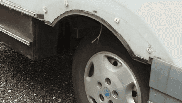reparatur-blechschaden-wohnmobil - Weber AG Carrosserie + Wohnwagen in St. Gallen
