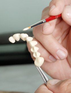 Zahnarztpraxis Robert Gutowski – Modellzähne