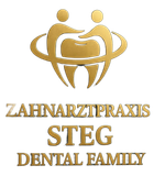 Logo der Zahnklinik Gold: stilisierter Zahn zwischen zwei Figuren, Text "Zahnarztpraxis Steg Dental Family".