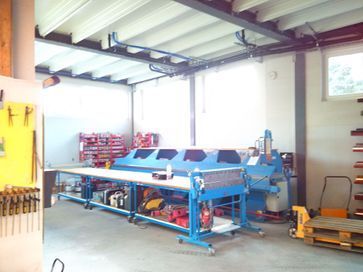 Abkanntmaschine - Baumann Bau-Spenglerei AG in Zwillikon