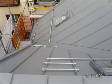 Steildach - Baumann Bau-Spenglerei AG in Zwillikon