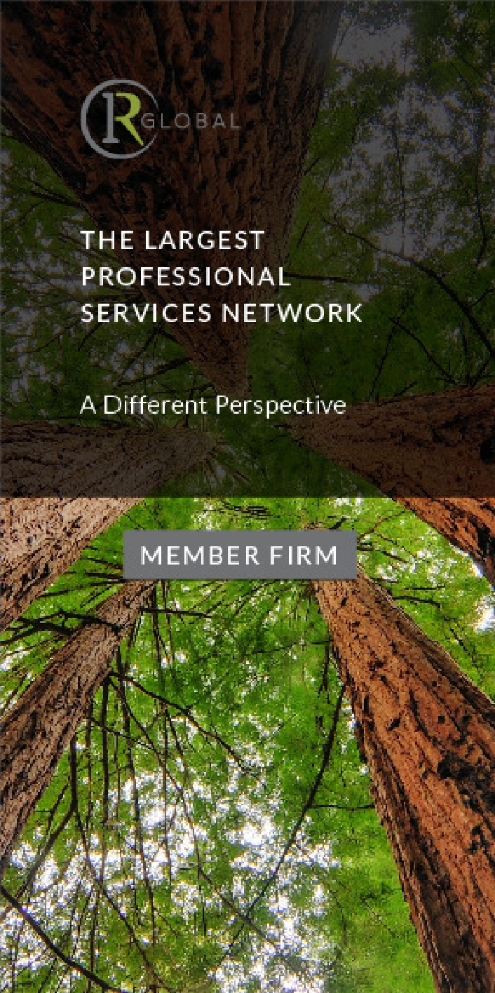 Logotipo de Re:Global, una red de servicios profesionales. Árboles mirando hacia arriba, botón