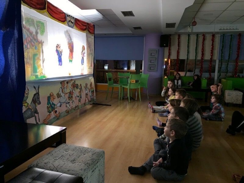 ΘΕΑΤΡΟ ΣΚΙΩΝ