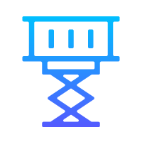 Nacelle élévatrice à ciseaux bleue à profil incliné avec plateforme, probablement utilisée pour la construction ou la maintenance.