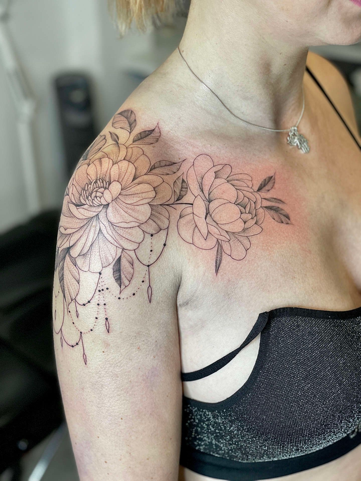 Tattoo Schulter Floral