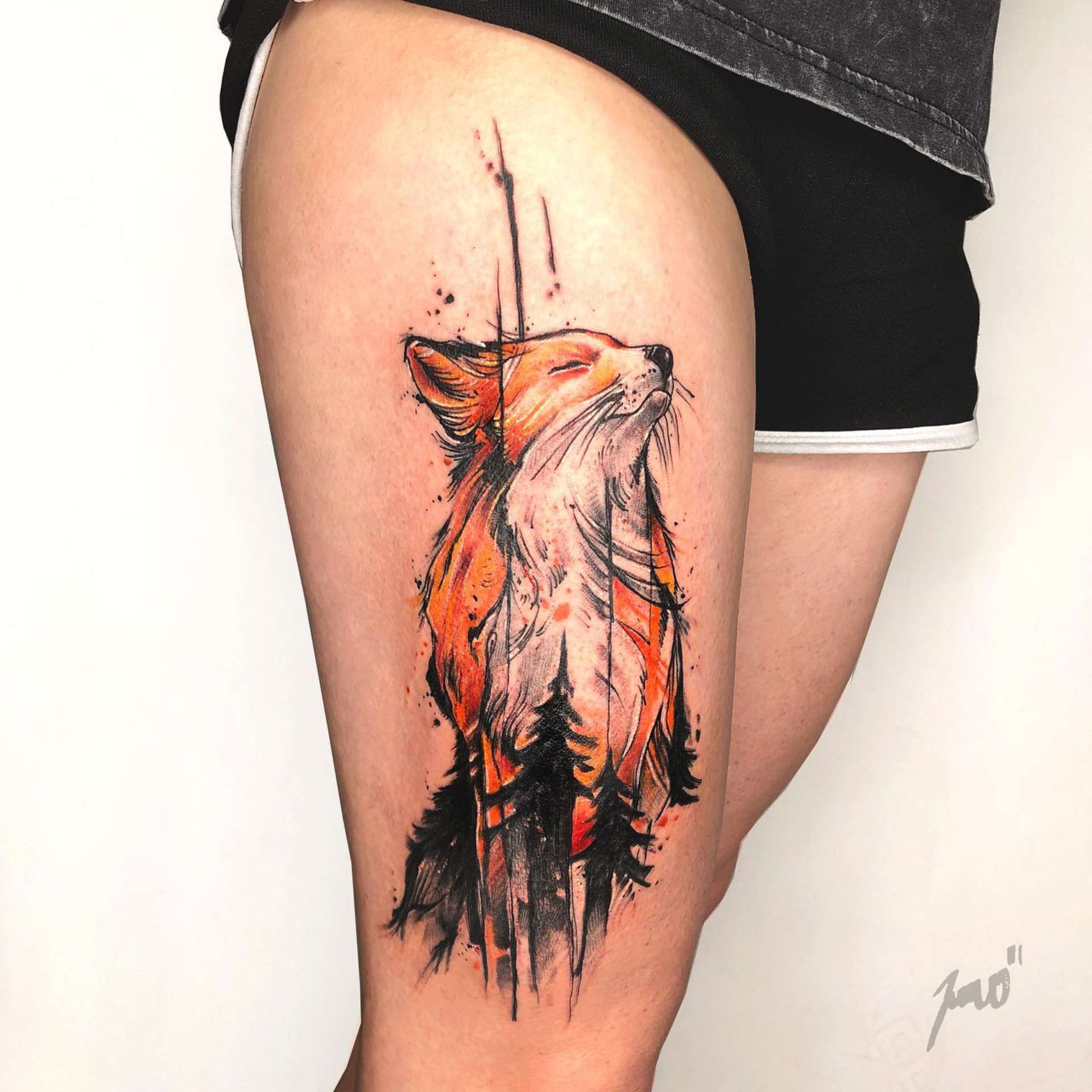 Tattoo Sketch Fuchs Oberschenkel