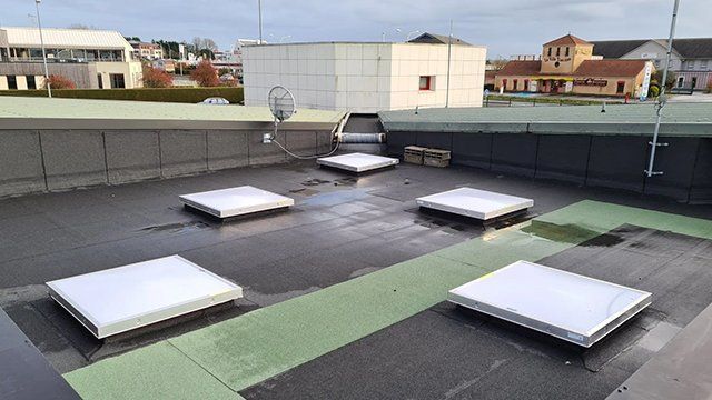 Étanchéité sur support béton - autoprotégée