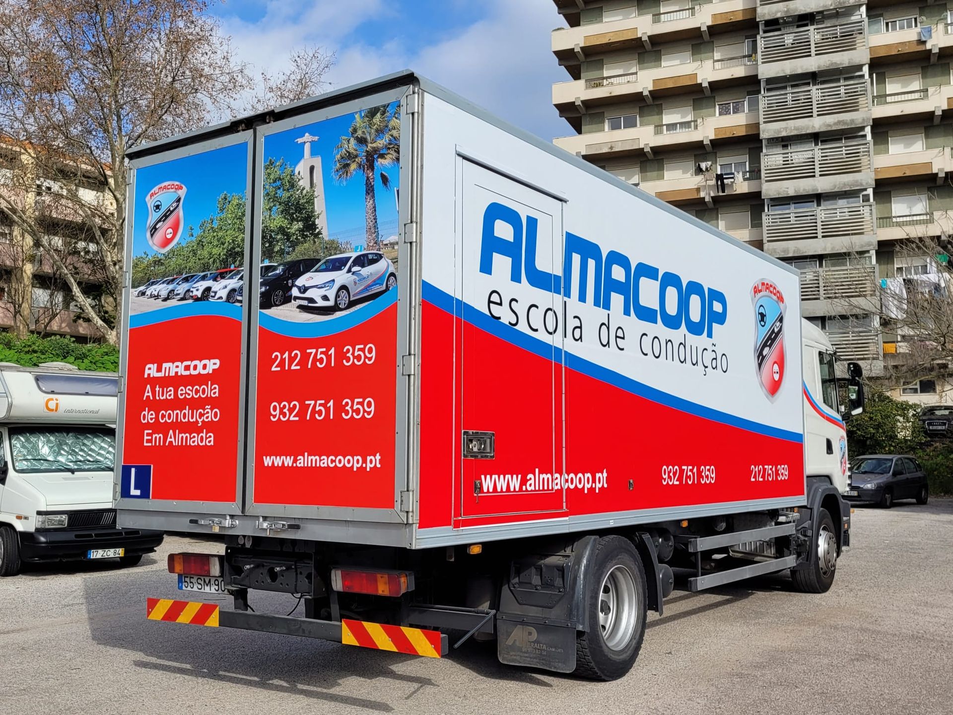 Escola de condução Almacoop Almada