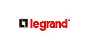 El logotipo de Legrand es rojo y negro sobre un fondo blanco.