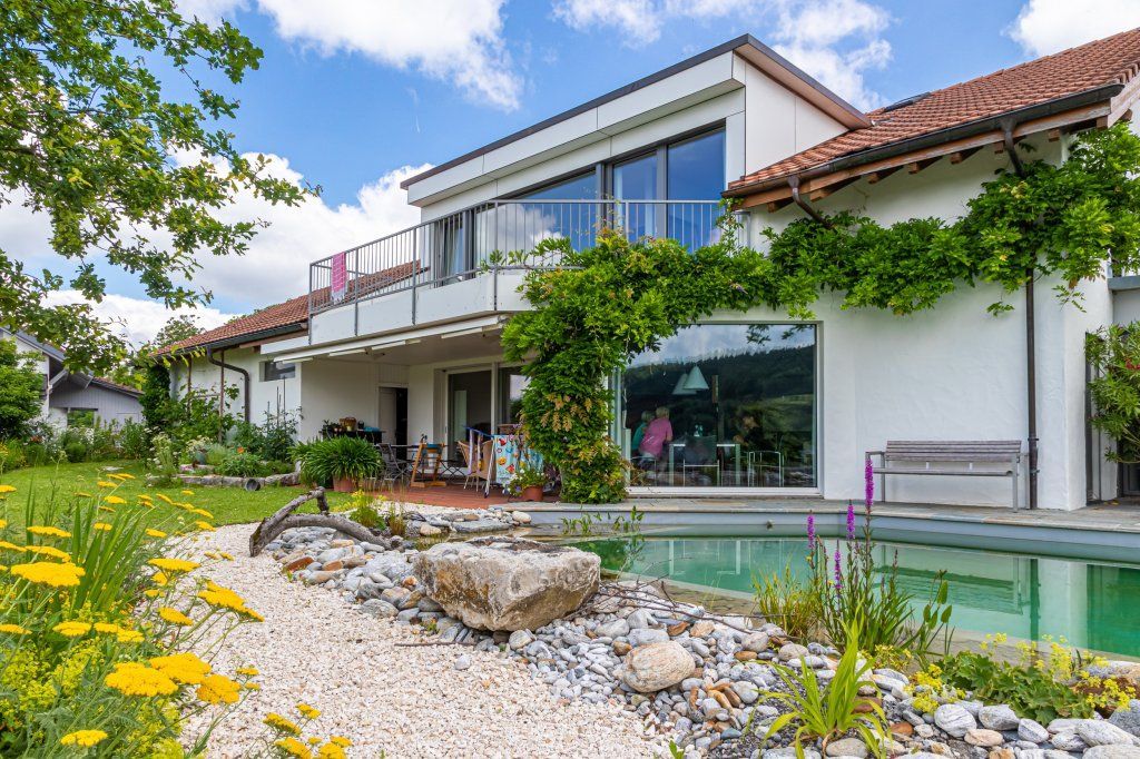 künzi ag, Ursula Gauch