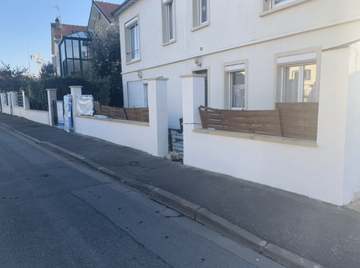 application d'un enduit