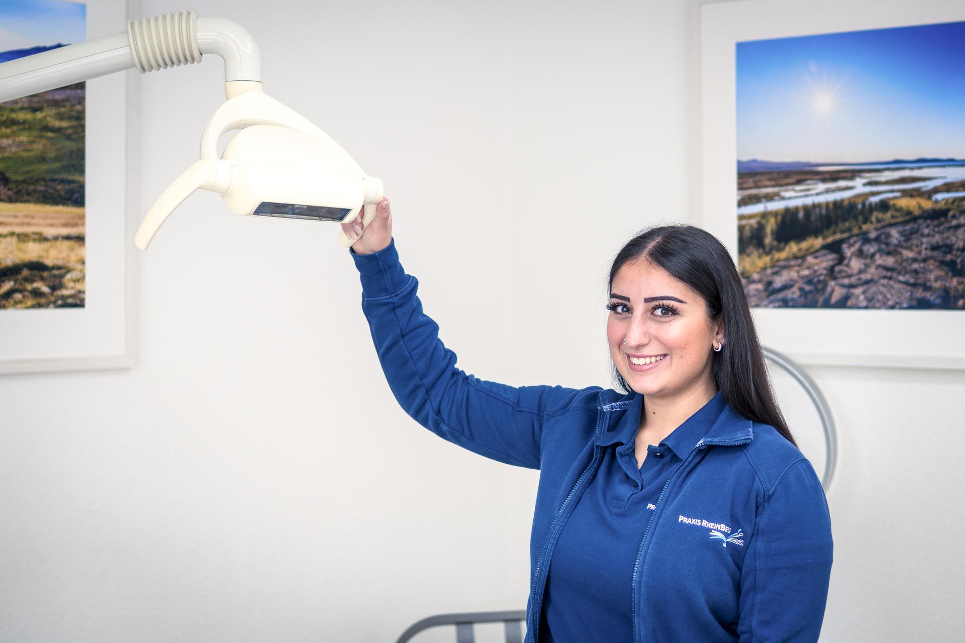 Frau Adriana Pelster 