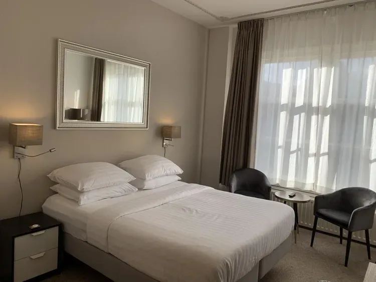 HotelPhoto3