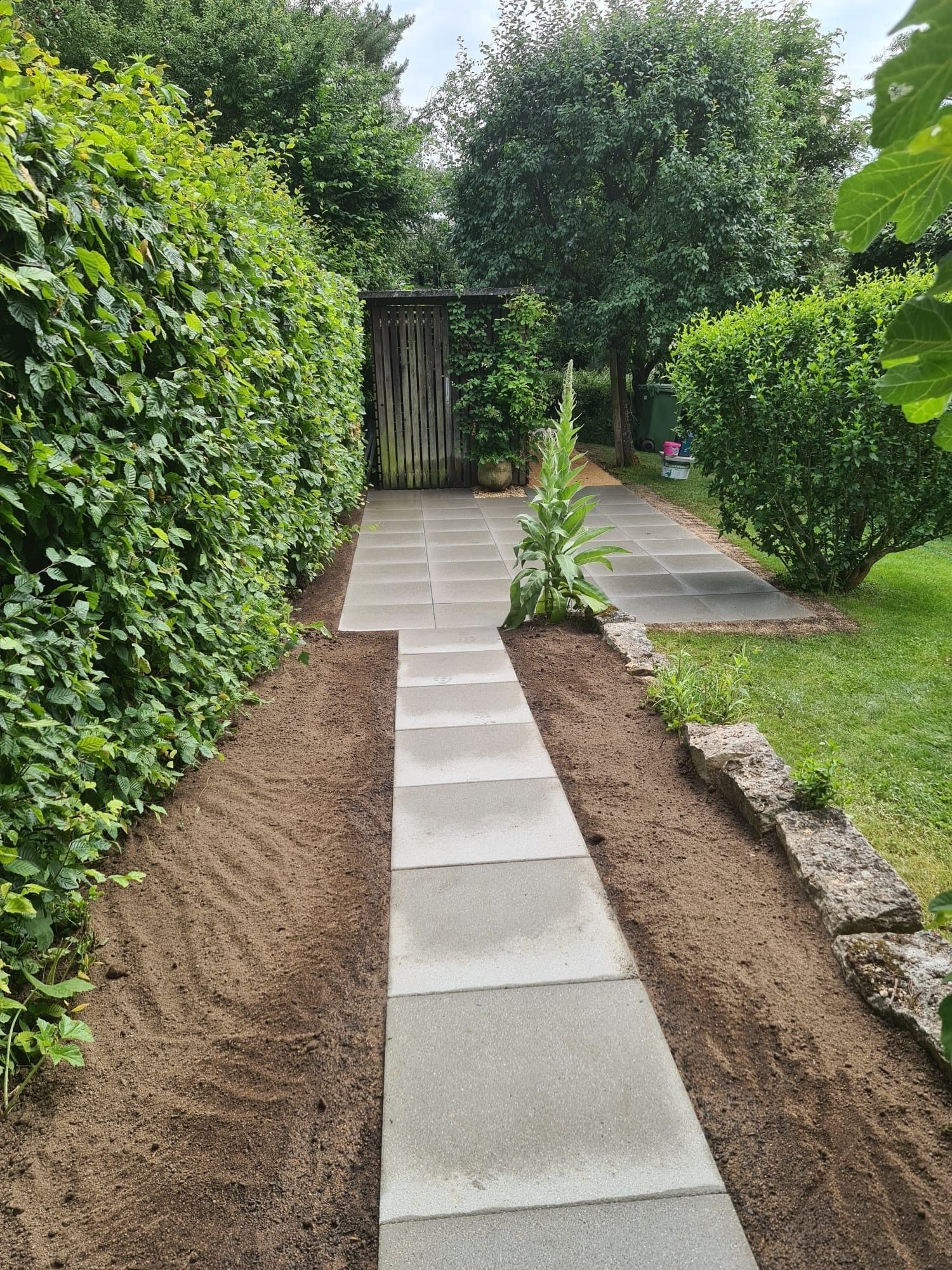 Professionelle Gartengestaltung von Bison Gartenbau AG in Muttenz, Basel, Liestal, Sissach, Pratteln und der Region Basel. Hochwertige Gartenplanung und Landschaftsbau für Ihr Zuhause.