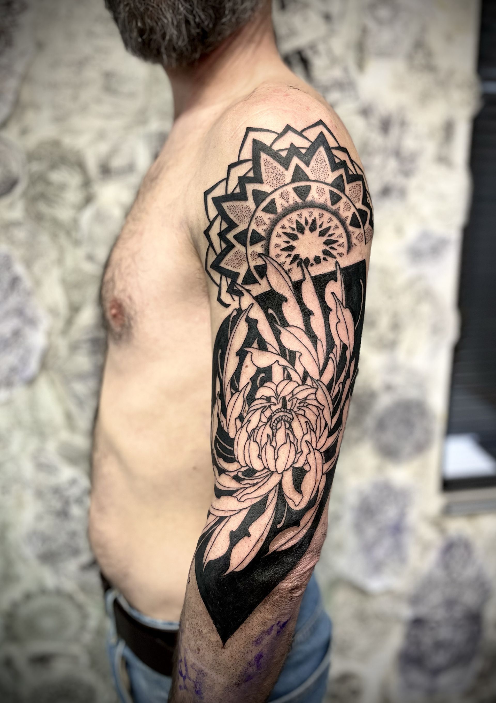 Ornemental tattoo paris