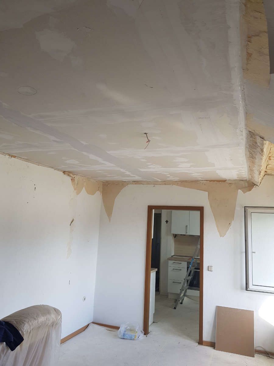 Austausch von schimmelbefallenen Gipskartondecken