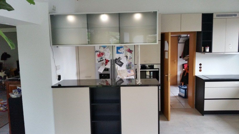 Holzbearbeitung Lettmann Küche mit Theke