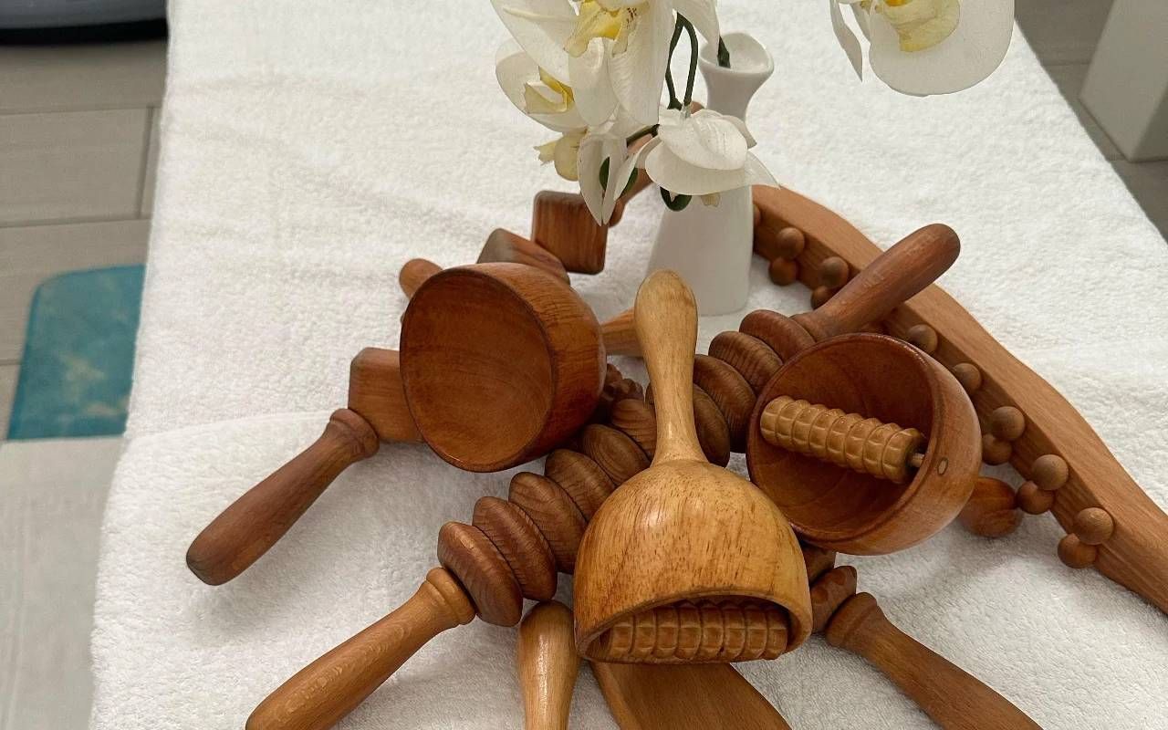 kit di utensili in legno per trattamenti snellenti - Grotta Del Sale