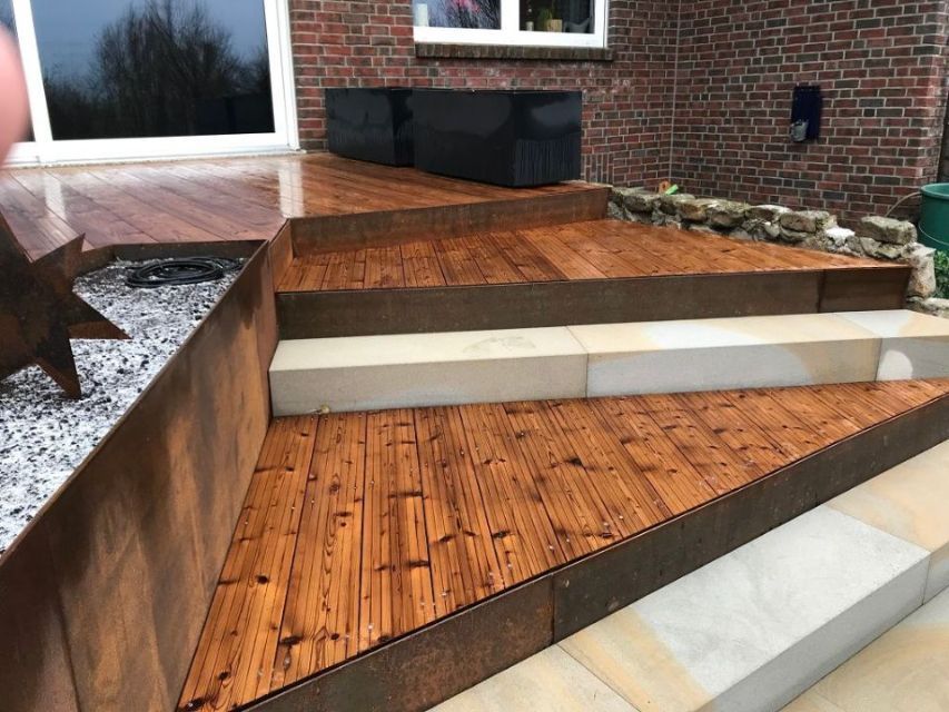 Arne Meissner Gartenmanufaktur Dortmund Terrasse mit Holzboden