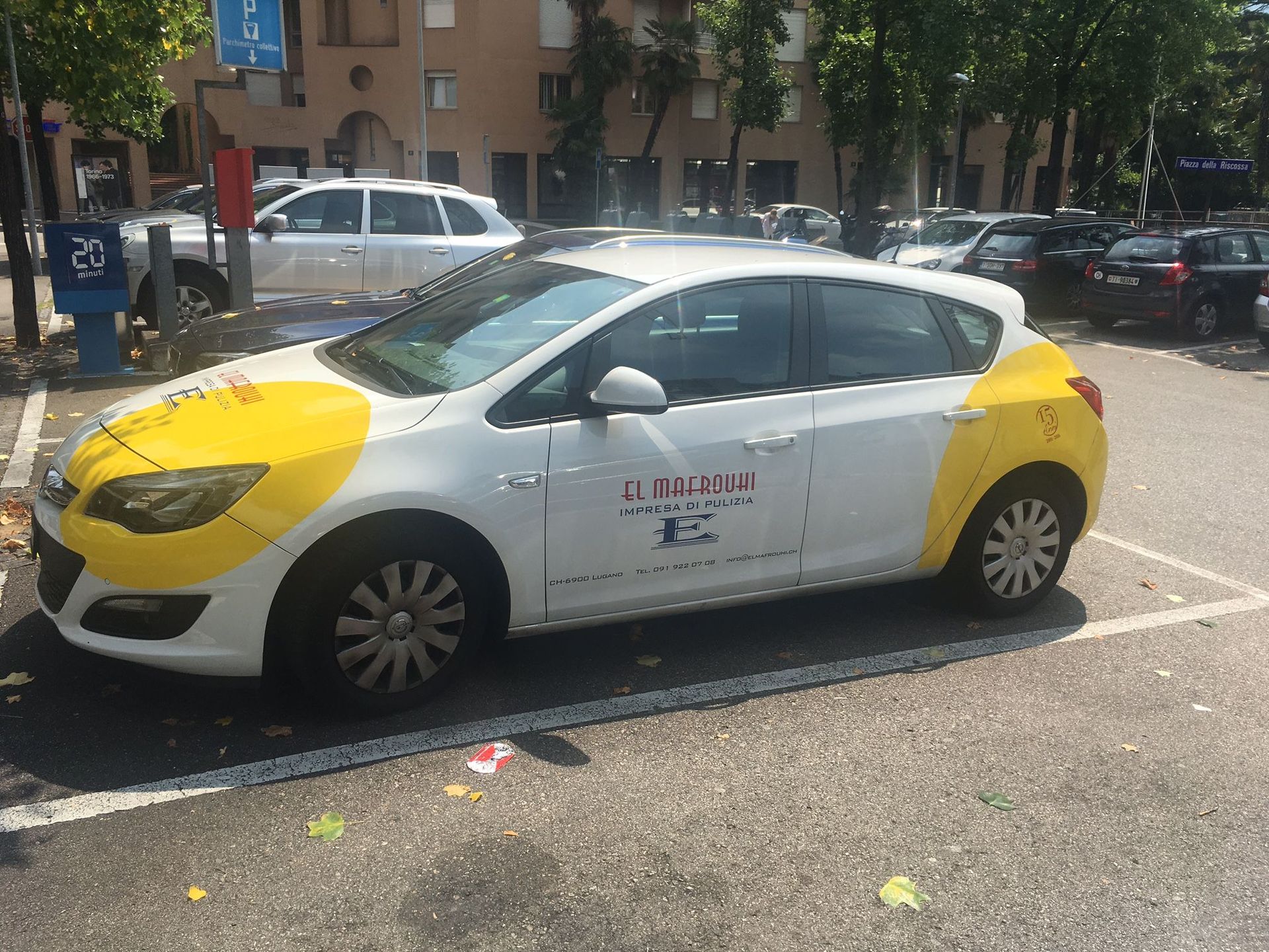 Fahrzeug - El Mafrouhi SA Lugano