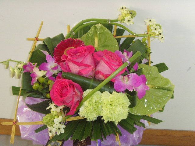 Composition florale avec du rose et du fuschia