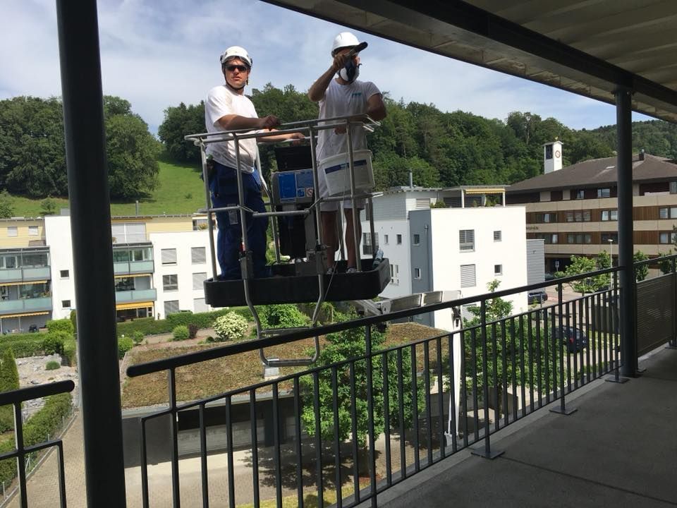 Fassade streichen - Maler Muhen - Muhen