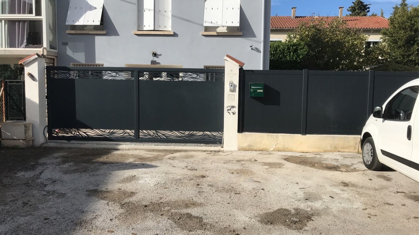Portail et clôture en aluminium