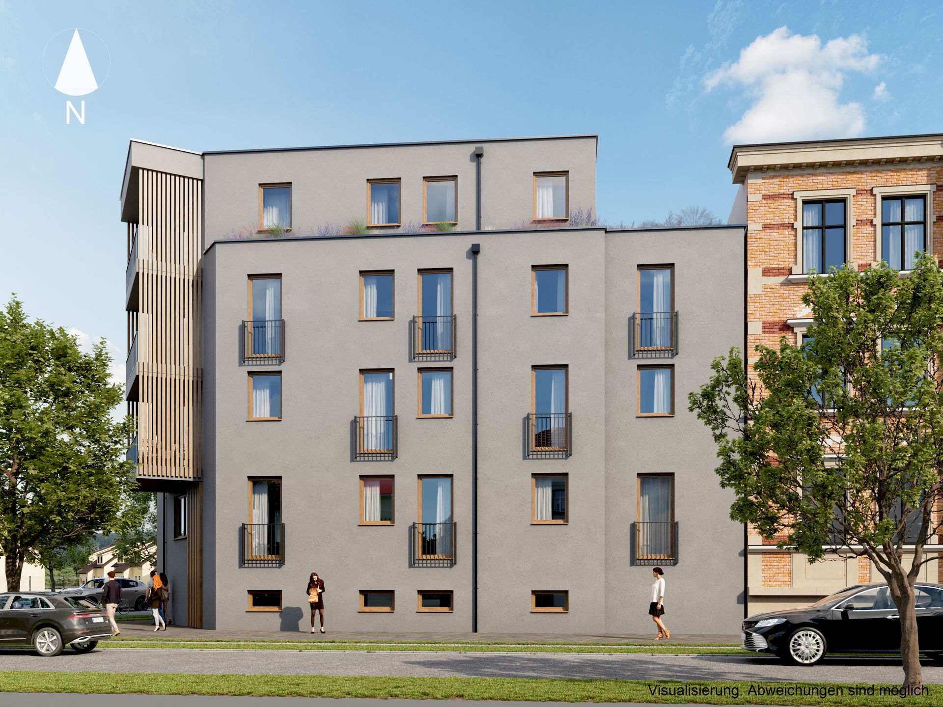 Modernes graues Mehrfamilienhaus mit vielen schmalen Fenstern an einer Straße, mit einem Baum und geparkten Autos in der Nähe