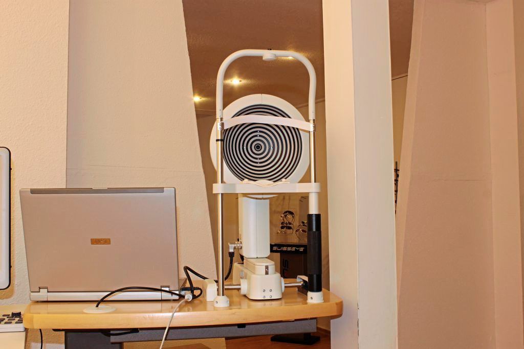 Michels Brillen Contactlinsen Untersuchung 4