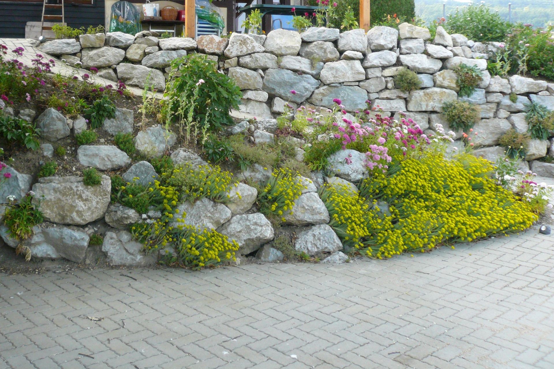 Création de rocaille - Brugère Jardin SA à Peseux