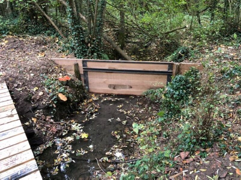 Désenvasement à la pelle