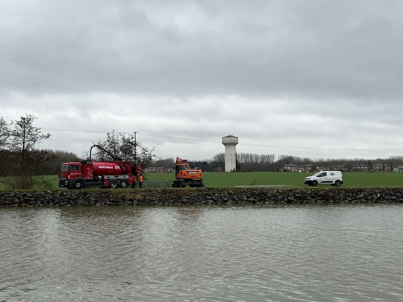 Vidange de réseau d'assainissement collectif