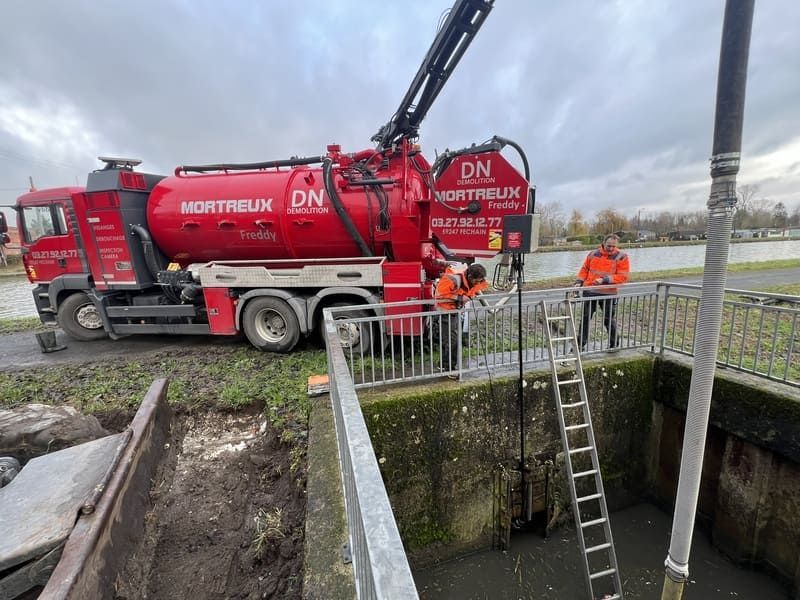 Vidange d'un réservoir d'eau