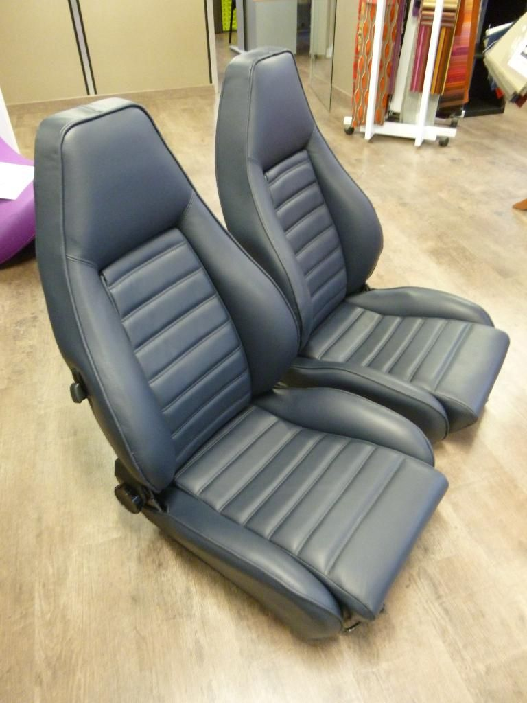 Réfection_de_sièges_automobile_en_cuir