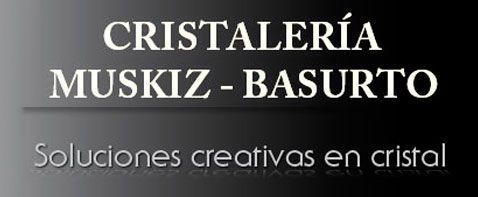 Un cartel en blanco y negro para Crystaleria Muskiz Basurto