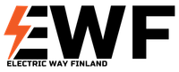 EWF-logo, jossa on oranssi salama ja paksut mustat kirjaimet, alla teksti ”Electric Way Finland”