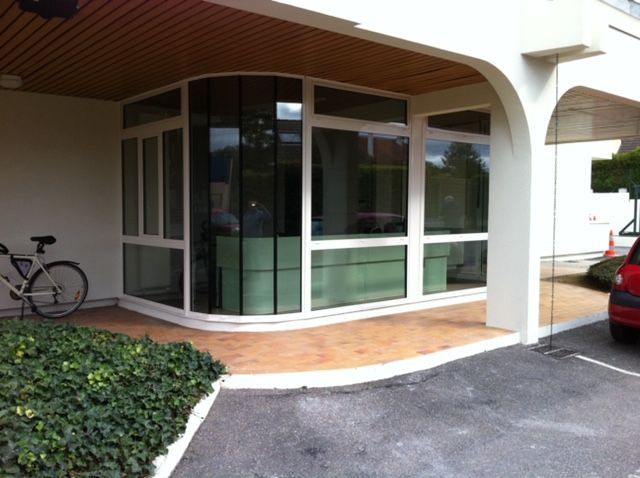 Fenêtres arrondies dans un angle