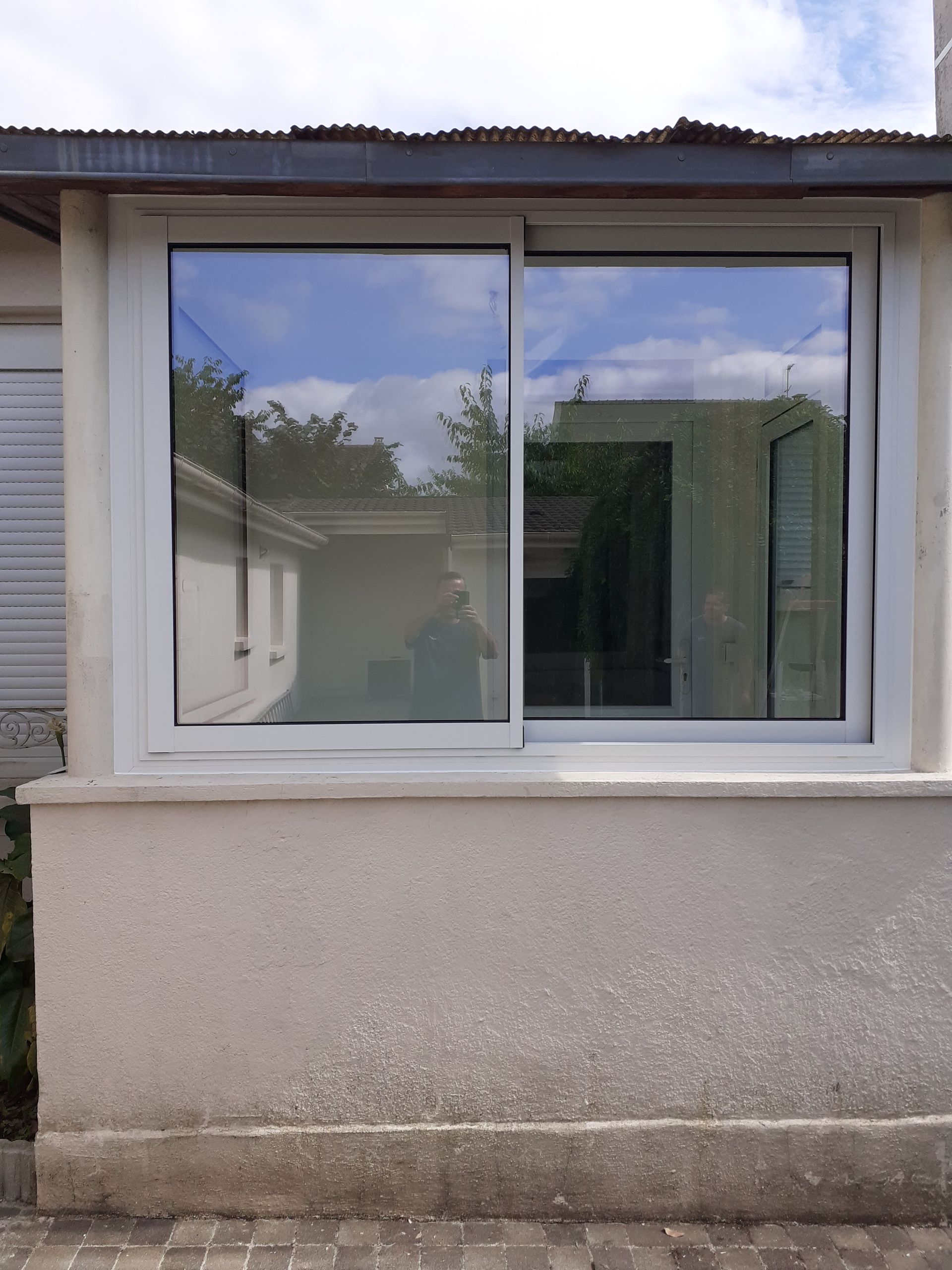 Fenêtre coulissante en alu