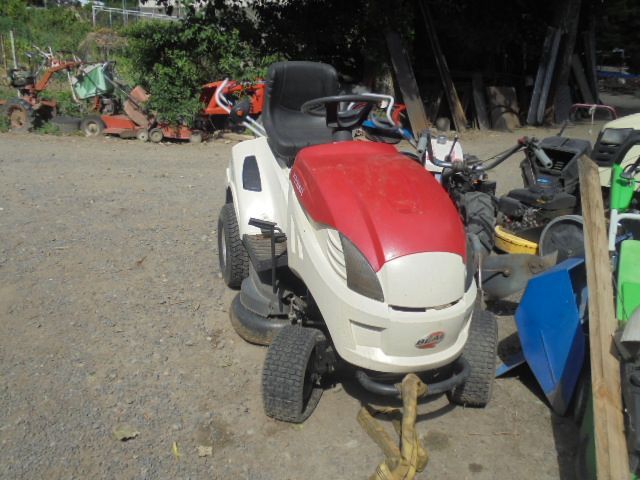 autoportée, tracteur tondeuse, bac ramassage, occasion, motoculture, montmorin, puy-de-dome, ravel