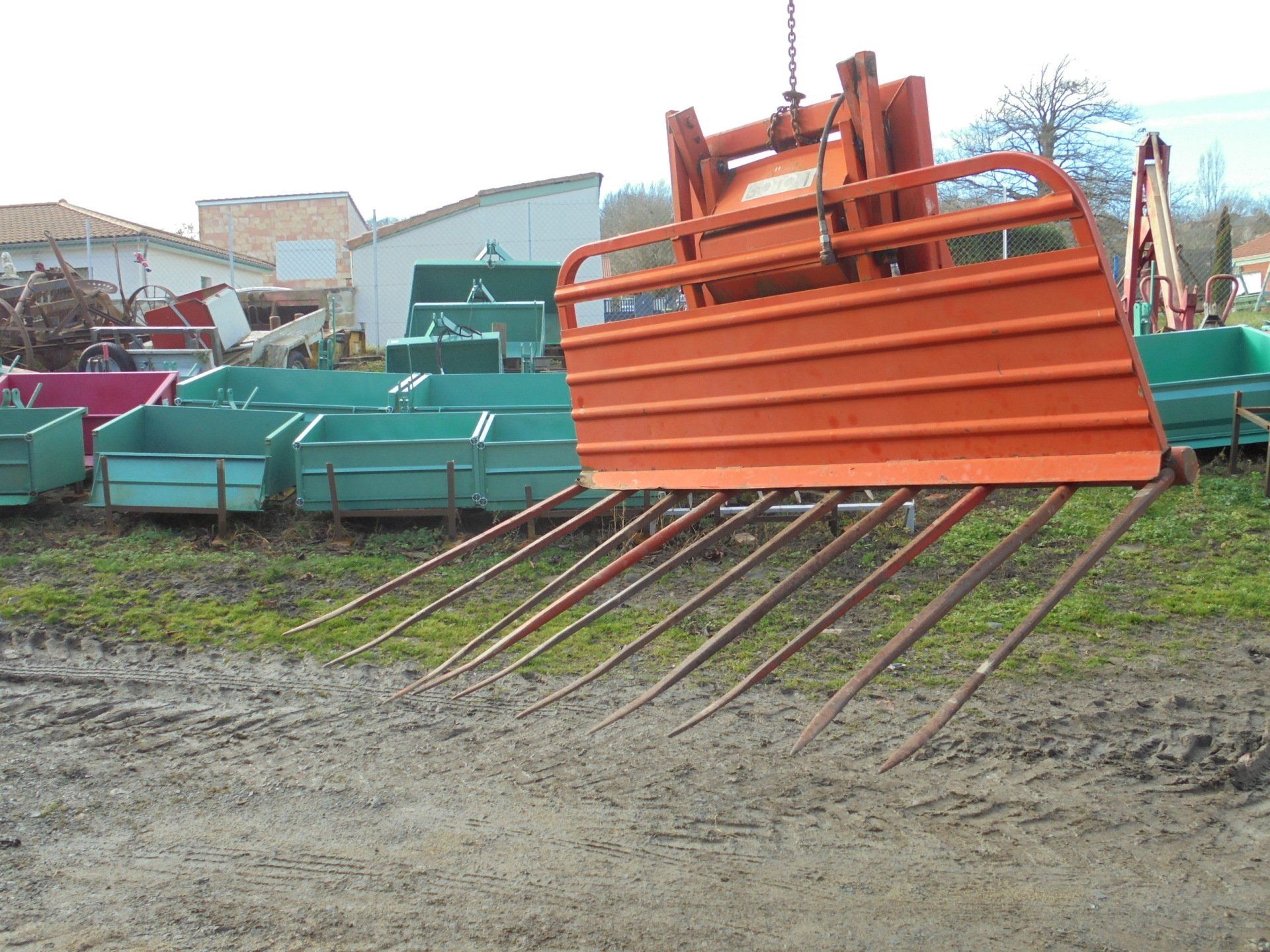 benne bennette godet fourche surelevateur occasion agricole