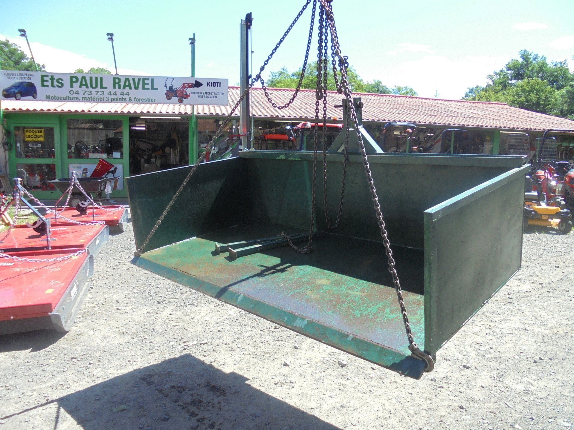 benne bennette godet fourche surelevateur occasion agricole