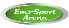 Logo für die Ems-Sport Arena. Grünes Oval mit weißem Text, innerhalb einer silbernen, ovalen Umrandung.