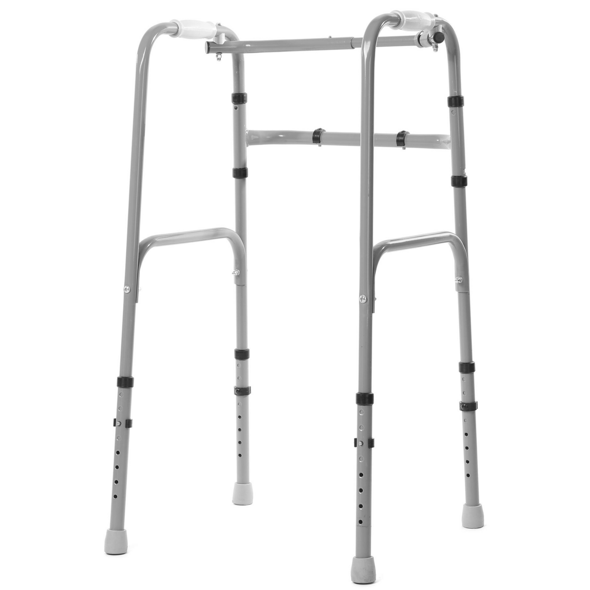 Un déambulateur gris, réglable et pliable sur fond blanc.