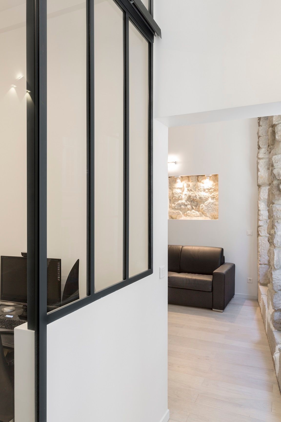 Rue Jussienne, Paris 06.