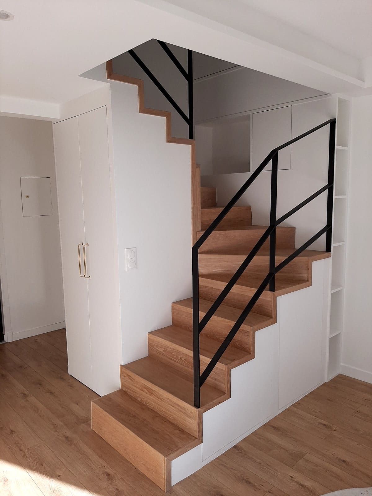 Rue Tahere, Saint-Cloud 09.